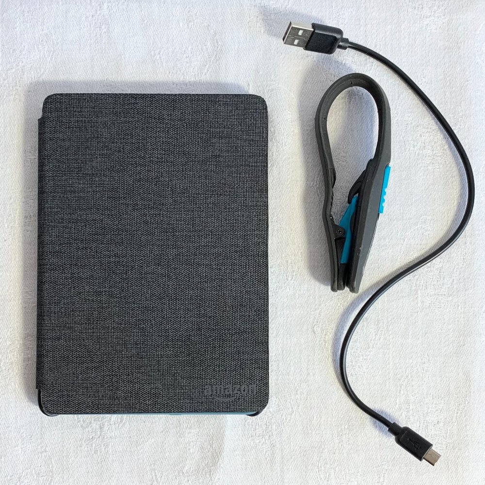 2018 Waterproof Kindle Paperwhite w/Fabric Cover, Anti-Glare Screen & BookLight